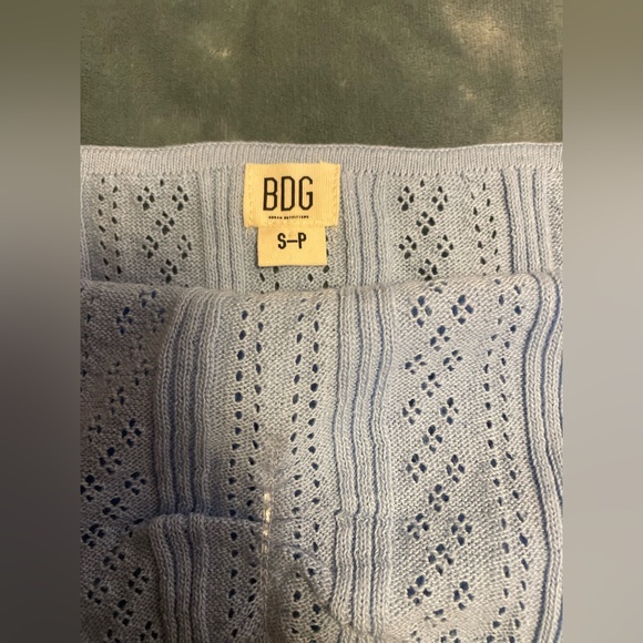 Size S/M - Picture 2 of 3